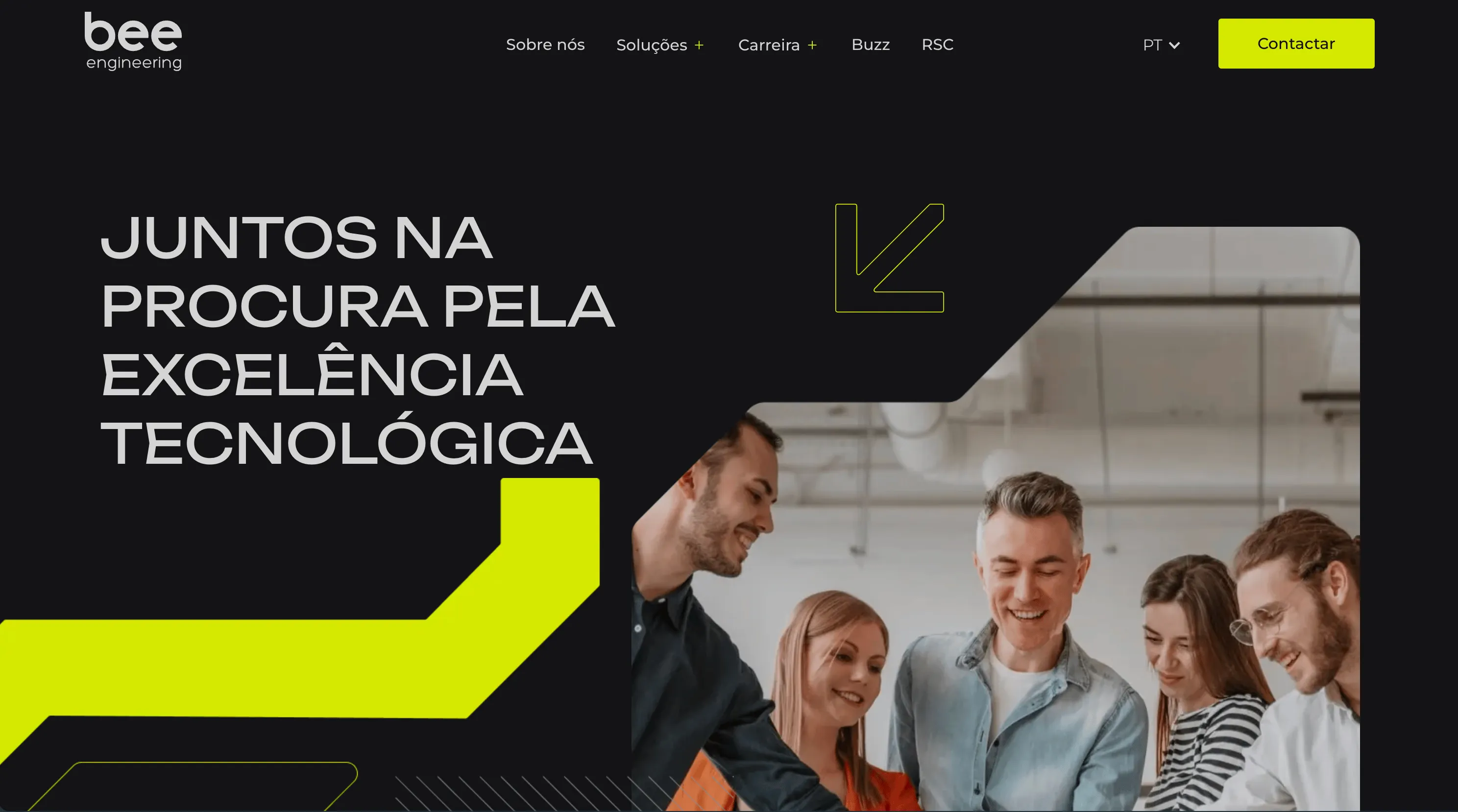 Seção "Juntos na procura pela excelência tecnológica" do site da Bee Engineering